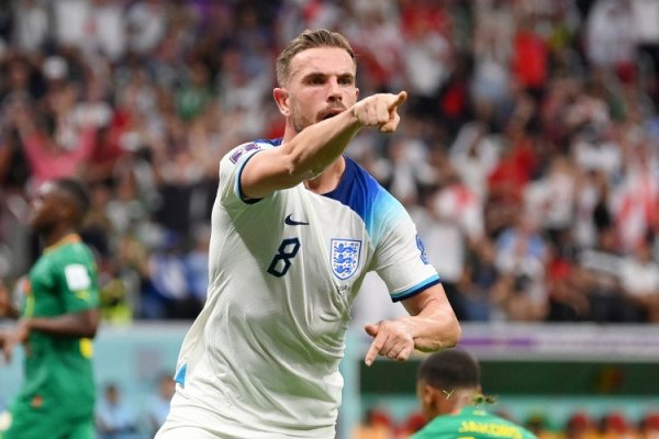 尊龙凯时2026世界杯中国官网 BBC: 英格兰球员缠绵使用高技术手掌降温开发, 搪塞北好意思的高温